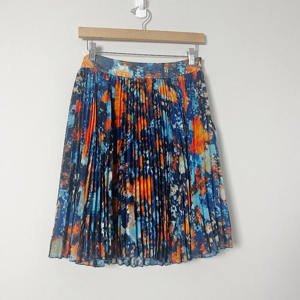 2/$30 Catherine MaLandrino Pleated Watercolor Blue Orange Skirt 4